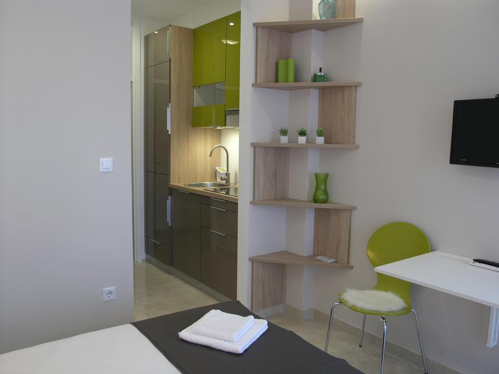 Apartments Dobrila Podgora Eksteriør bilde