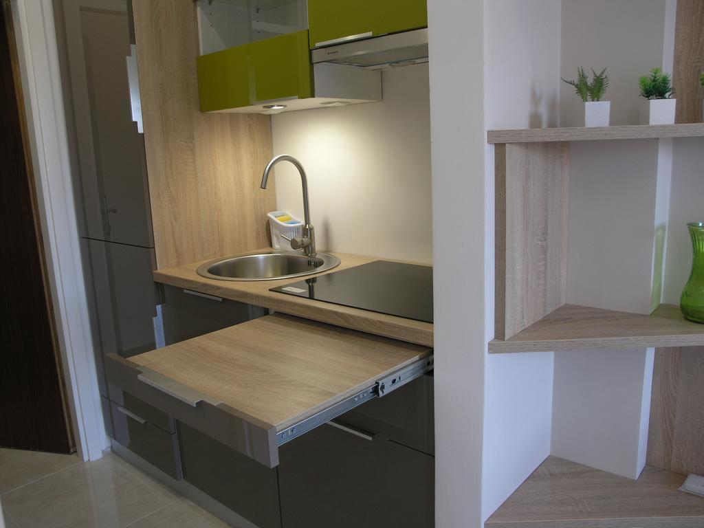 Apartments Dobrila Podgora Eksteriør bilde
