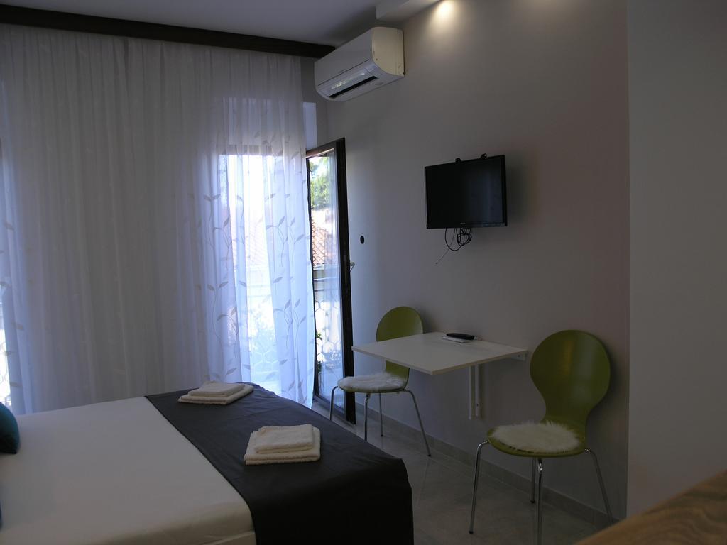 Apartments Dobrila Podgora Eksteriør bilde